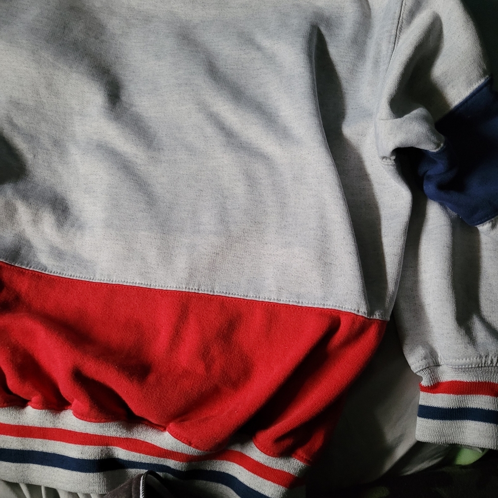 VINTAGE STEEPLECHASE 2XL SWEATSHIRT.